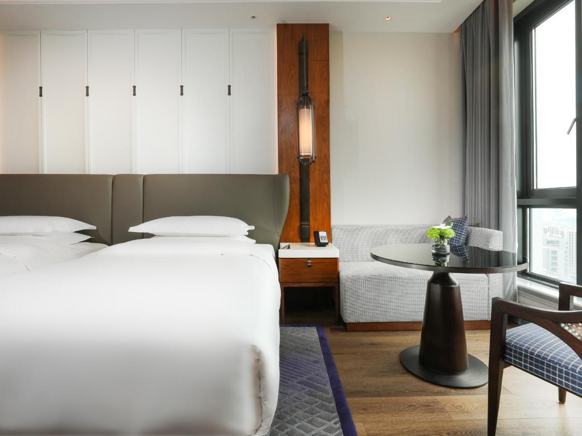 Kingdom Hotel Иу Экстерьер фото
